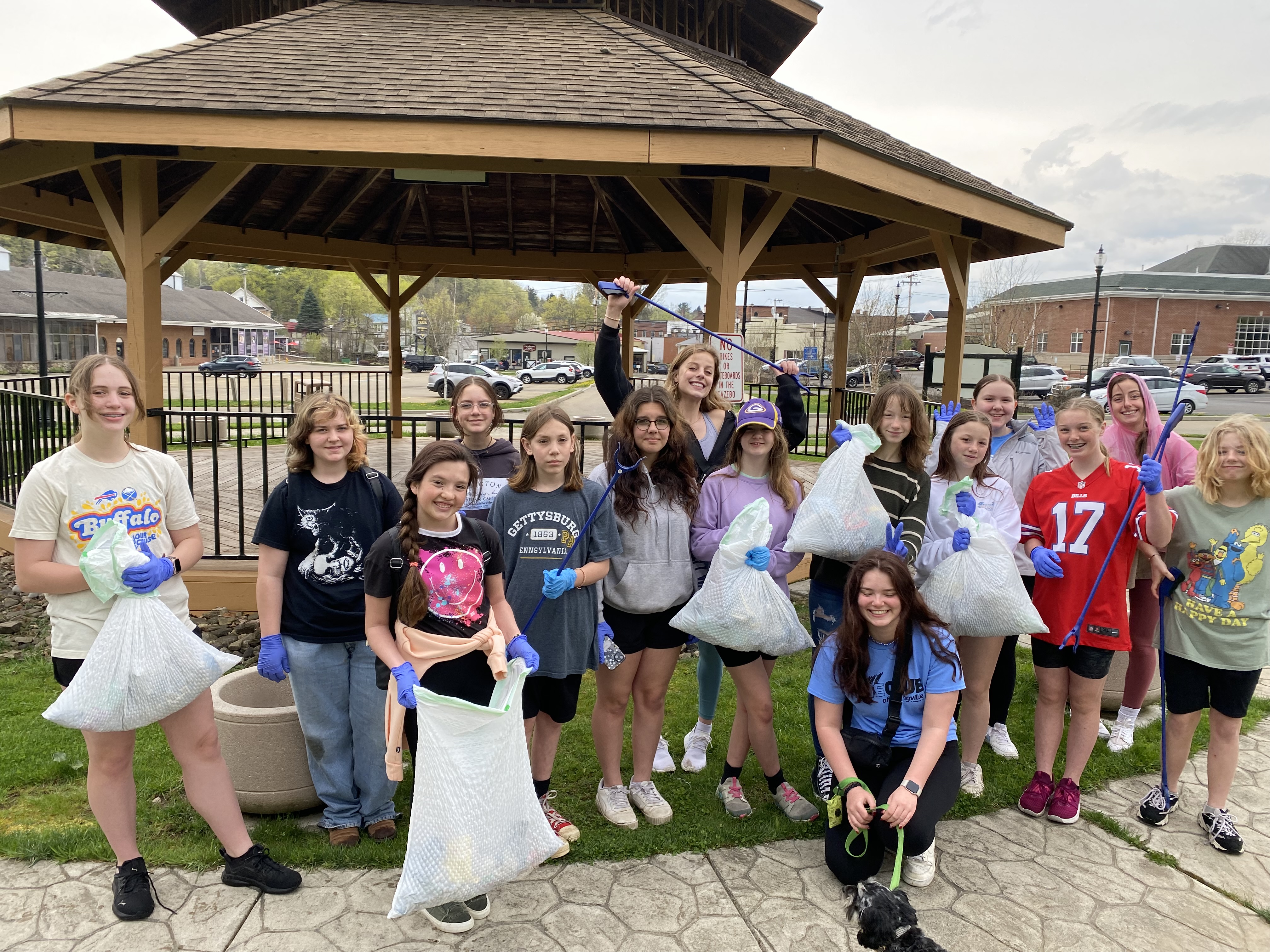 Gen Z community cleanup.jpg